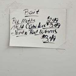 Butlerville Grocery - They have fishing bait.
