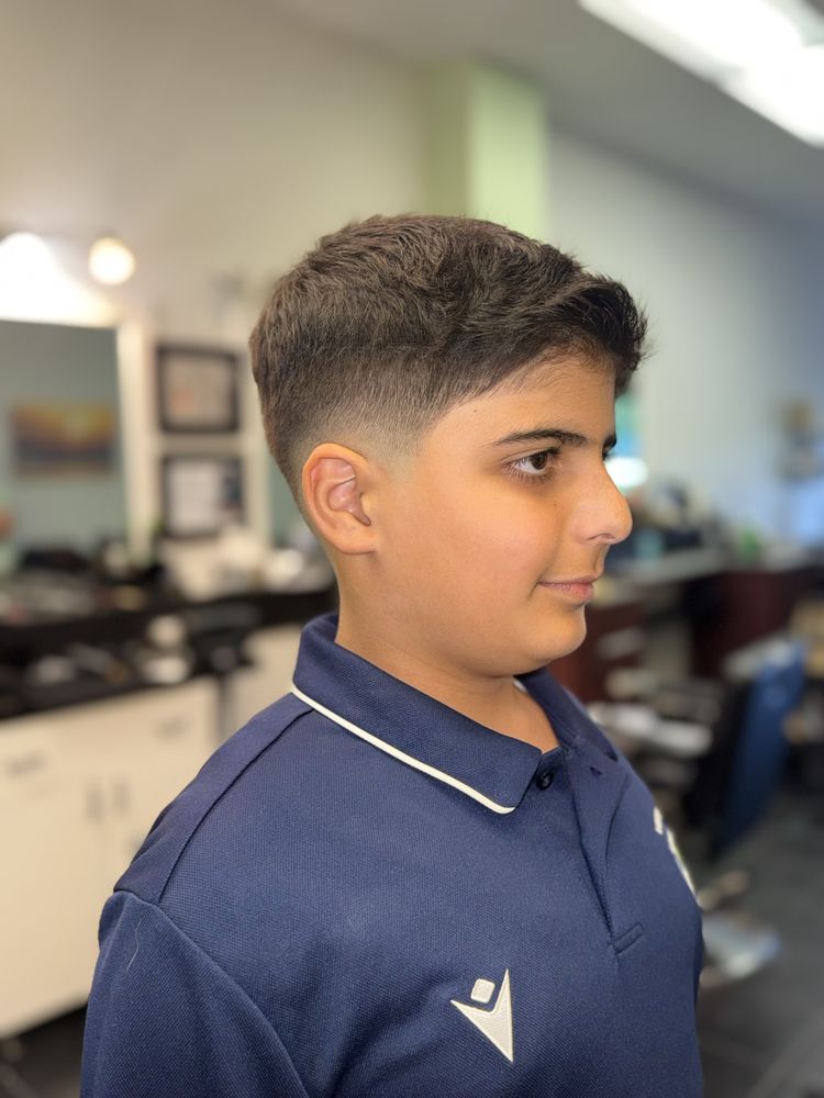 Mars Barber Logo
