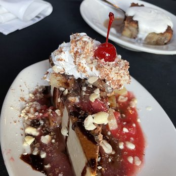 1830 Chophouse - Banana split cheesecake - American Near Me - Lebanon, Indiana 1830 Chophouse - Banana split cheesecake - American Near Me - Lebanon, Indiana