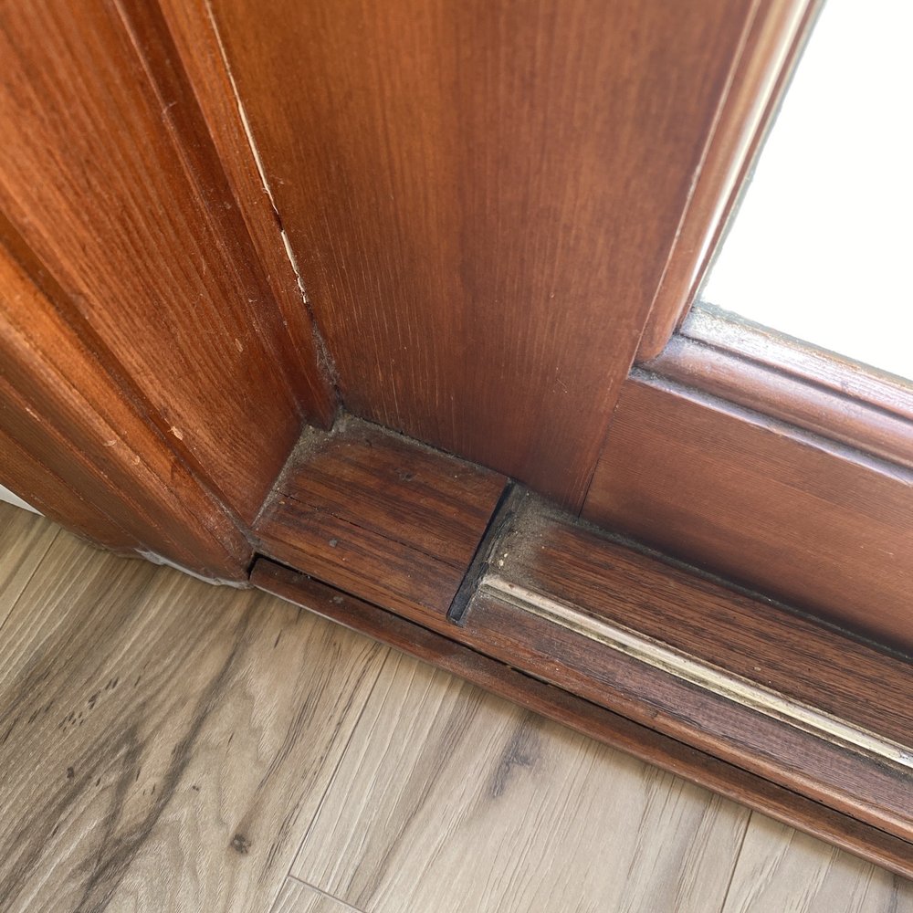 M&I MAIDS - This is interior of the door and yet still dirty - Home Cleaning Near Me - Stanton, California M&I MAIDS - This is interior of the door and yet still dirty - Home Cleaning Near Me - Stanton, California