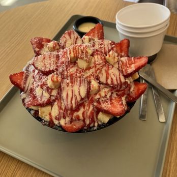 Sul & Beans - Strawberry cheesecake - Desserts Near Me - Irvine, California Sul & Beans - Strawberry cheesecake - Desserts Near Me - Irvine, California