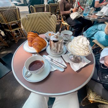 Carette - Patisserie/Cake Shop Near Me - Paris, 75 Carette - Patisserie/Cake Shop Near Me - Paris, 75