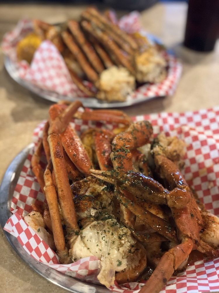 KRAB KINGZ CLOSED 320 SW Blue Pkwy, Lee's Summit, Missouri 27