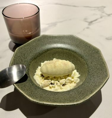 Restaurant Naides by null