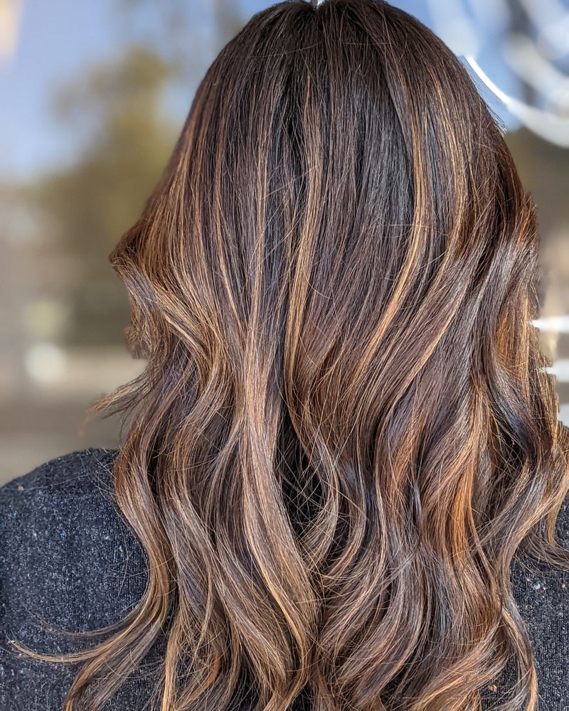 Hairbound by Mollie Ramos Logo