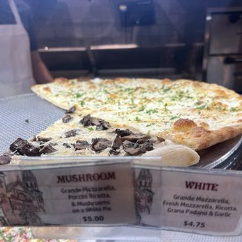 Little Pizza Parlor - Pizza Near Me - Brooklyn, New York Little Pizza Parlor - Pizza Near Me - Brooklyn, New York