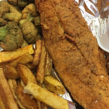 Seafood Cafe - Fried snapper and broccoli... Is to good for words! Just try it. You won't be disappointed! - Seafood Near Me - Riverdale, Georgia Seafood Cafe - Fried snapper and broccoli... Is to good for words! Just try it. You won't be disappointed! - Seafood Near Me - Riverdale, Georgia