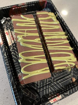 The Golden Nuts by null