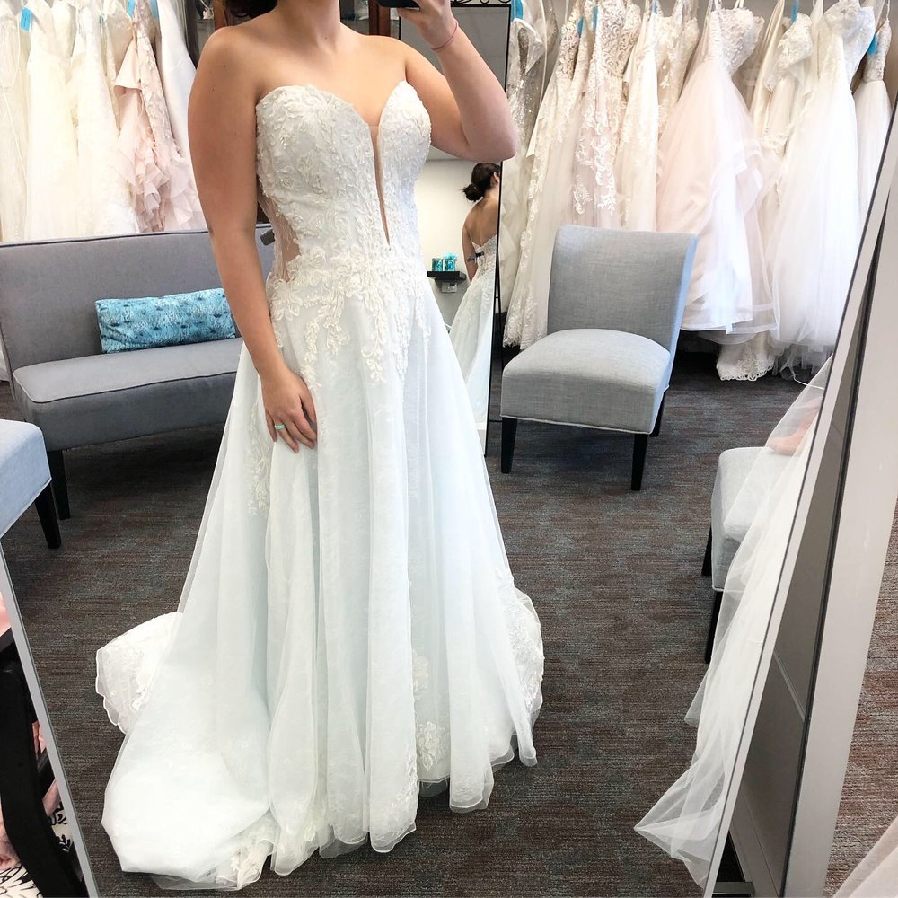 BROOKLYN BRIDAL & PROM 15 Photos 170 S Main St, Brooklyn, Michigan