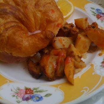Thornton's Restaurant - Sunrise croissant - Breakfast & Brunch Near Me - Boston, Massachusetts Thornton's Restaurant - Sunrise croissant - Breakfast & Brunch Near Me - Boston, Massachusetts