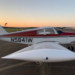 First Team Pilot Training - Learn to fly in a Piper Cherokee 160 with an experienced instructor at First Team Pilot Training.