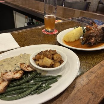 Schnell's Brauhaus - Veal Schnitzel and Osso Buco - German Near Me - Palatine, Illinois