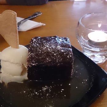 The Caragh Restaurant & Bar - Sticky toffee pudding - Irish Near Me - Killarney, Kentucky The Caragh Restaurant & Bar - Sticky toffee pudding - Irish Near Me - Killarney, Kentucky