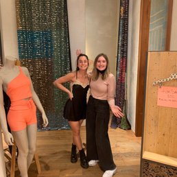 Two ladies that were very helpful both named Hannah