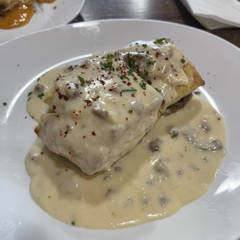 Good Lookin' - Biscuits and gravy - all made from scratch. - Breakfast & Brunch Near Me - Omaha, Nebraska