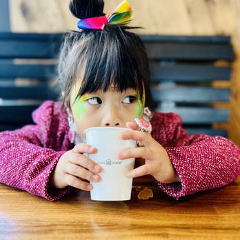 Shake Shack Schaumburg - With my eating buddy - Burgers Near Me - Schaumburg, Illinois Shake Shack Schaumburg - With my eating buddy - Burgers Near Me - Schaumburg, Illinois