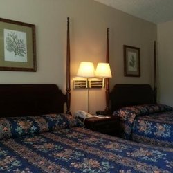 Stratford Motor Inn