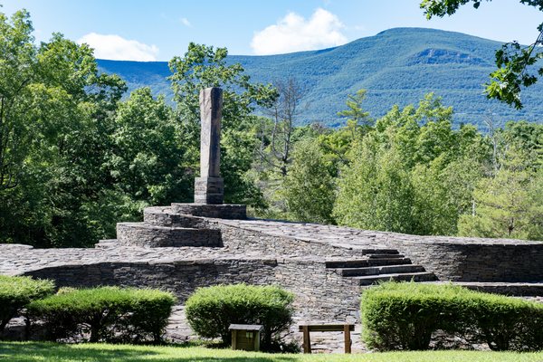 Opus 40 by null