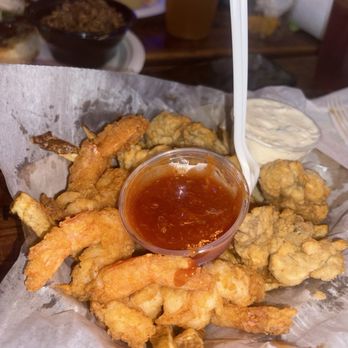 Rhinehart's Oyster Bar - Seafood Near Me - Augusta, Georgia Rhinehart's Oyster Bar - Seafood Near Me - Augusta, Georgia