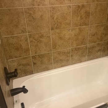 C’s Cleaning Solutions - Tub/shower cleaned and disinfected for real estate purposes - Home Cleaning Near Me - Collegedale, Tennessee