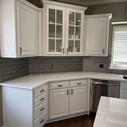 Superior Renovations - Kitchen Backsplash Glass