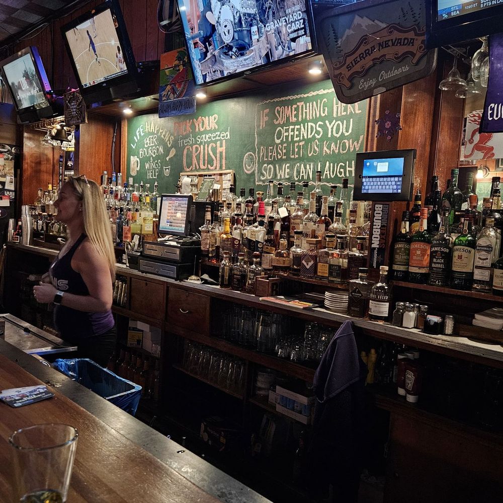 Kisling's Tavern - Seat view. Lots of tv screens to watch sporting events. - Bars Near Me - Baltimore, Maryland Kisling's Tavern - Seat view. Lots of tv screens to watch sporting events. - Bars Near Me - Baltimore, Maryland