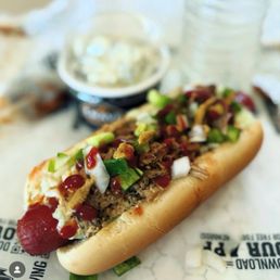 Memphis Dog w/ Onions & Jalapeños Memphis Dog w/ Onions & Jalapeños