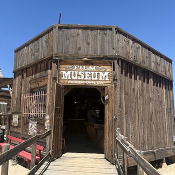 Pioneertown - Landmarks & Historical Buildings Near Me - Pioneertown, California