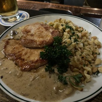 Gasthaus Isarthor - Pork and potato special - very good, huge portion and very filling - Bavarian Near Me - Munich, BY Gasthaus Isarthor - Pork and potato special - very good, huge portion and very filling - Bavarian Near Me - Munich, BY