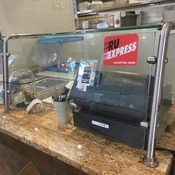 Douglas Pizza & Grill - Counter