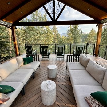 Juniper Lodge & Treehouses - Hotels Near Me - Evergreen, Colorado Juniper Lodge & Treehouses - Hotels Near Me - Evergreen, Colorado