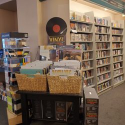 Barnes & Noble