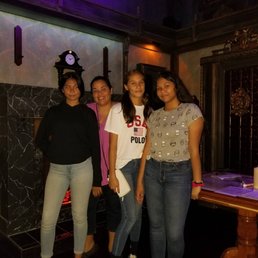 WE ESCAPED THE MANOR. YAY! WE ESCAPED THE MANOR. YAY!