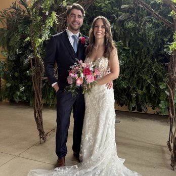 TS Custom Suits - Suit - Men's Clothing Near Me - Jacksonville, Florida TS Custom Suits - Suit - Men's Clothing Near Me - Jacksonville, Florida