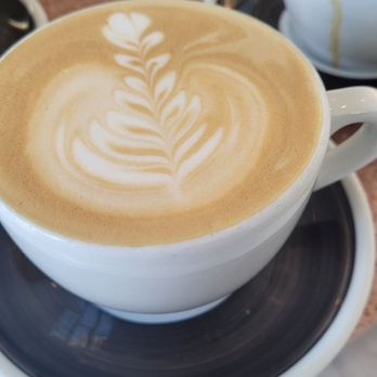 Cafe Réveille - Vanilla latte - Breakfast & Brunch Near Me - San Francisco, California Cafe Réveille - Vanilla latte - Breakfast & Brunch Near Me - San Francisco, California