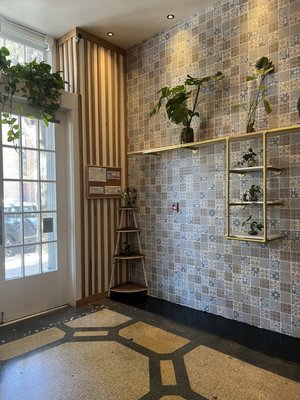 Sway Cafe & Wine Bar by null
