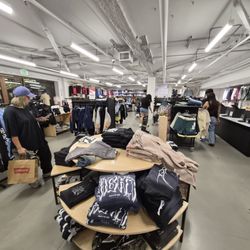 PacSun