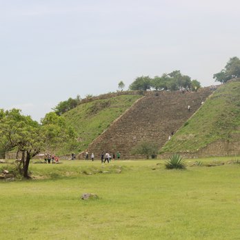 Monte Albán - Landmarks & Historical Buildings Near Me - Oaxaca, OAX