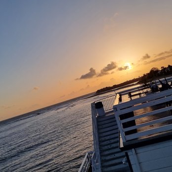Malibu Pier - Caught the sunset, WOW! - Local Flavor Near Me - Malibu, California