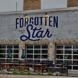 Forgotten Star Brewing - Front sign and windows