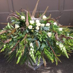 Storys Buds & Blooms and Touch of Country - Tribute flowers