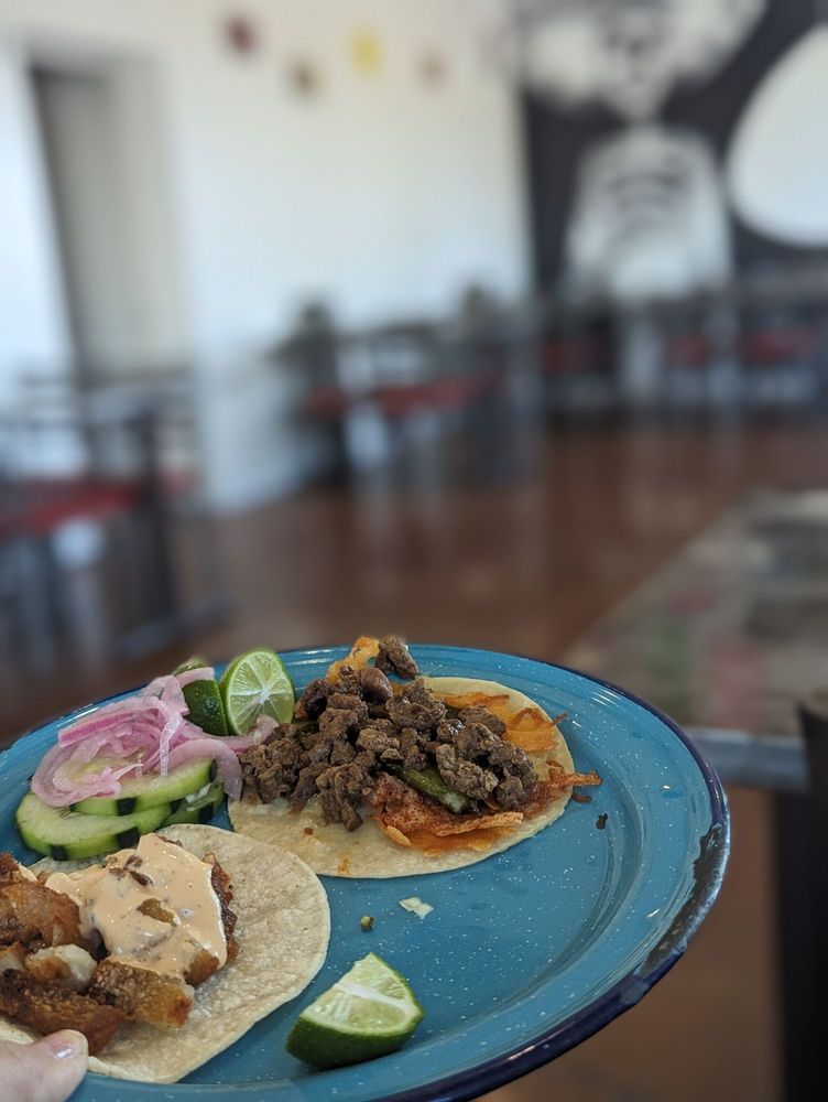 Taquería La Esquina