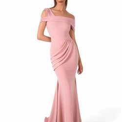 Mona Lisa Boutique - Pretty in pink!