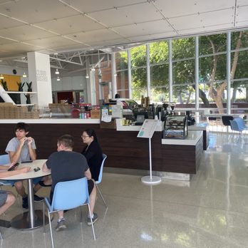 Cloud Bistro - Inside of the cafe - Cafes Near Me - Mountain View, California