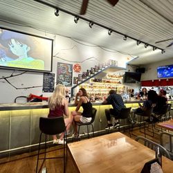 Main St. Dragon - Bar with anime cartoons