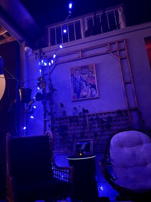 Otto's Bar by null