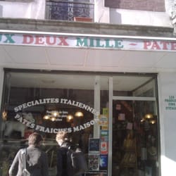Aux deux mille-pates