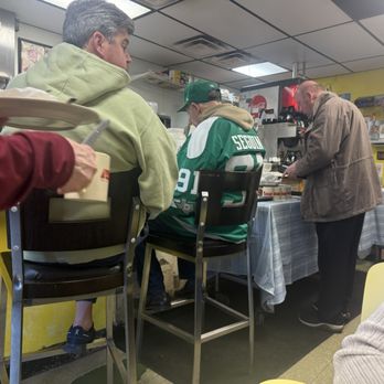 Salem's Diner - Diners Near Me - Birmingham, Alabama