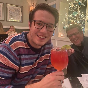 Coastal Grill - Holiday Spritzer - Seafood Near Me - Virginia Beach, Virginia