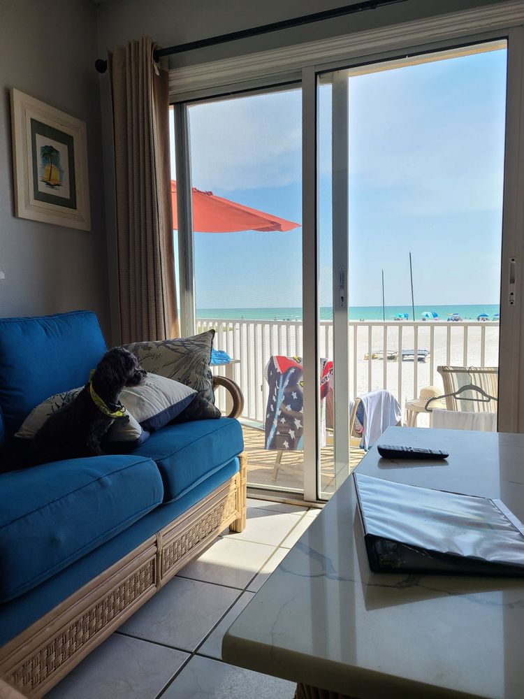 SANDBOX ON THE BEACH Updated August 2024 18 Photos & 11 Reviews